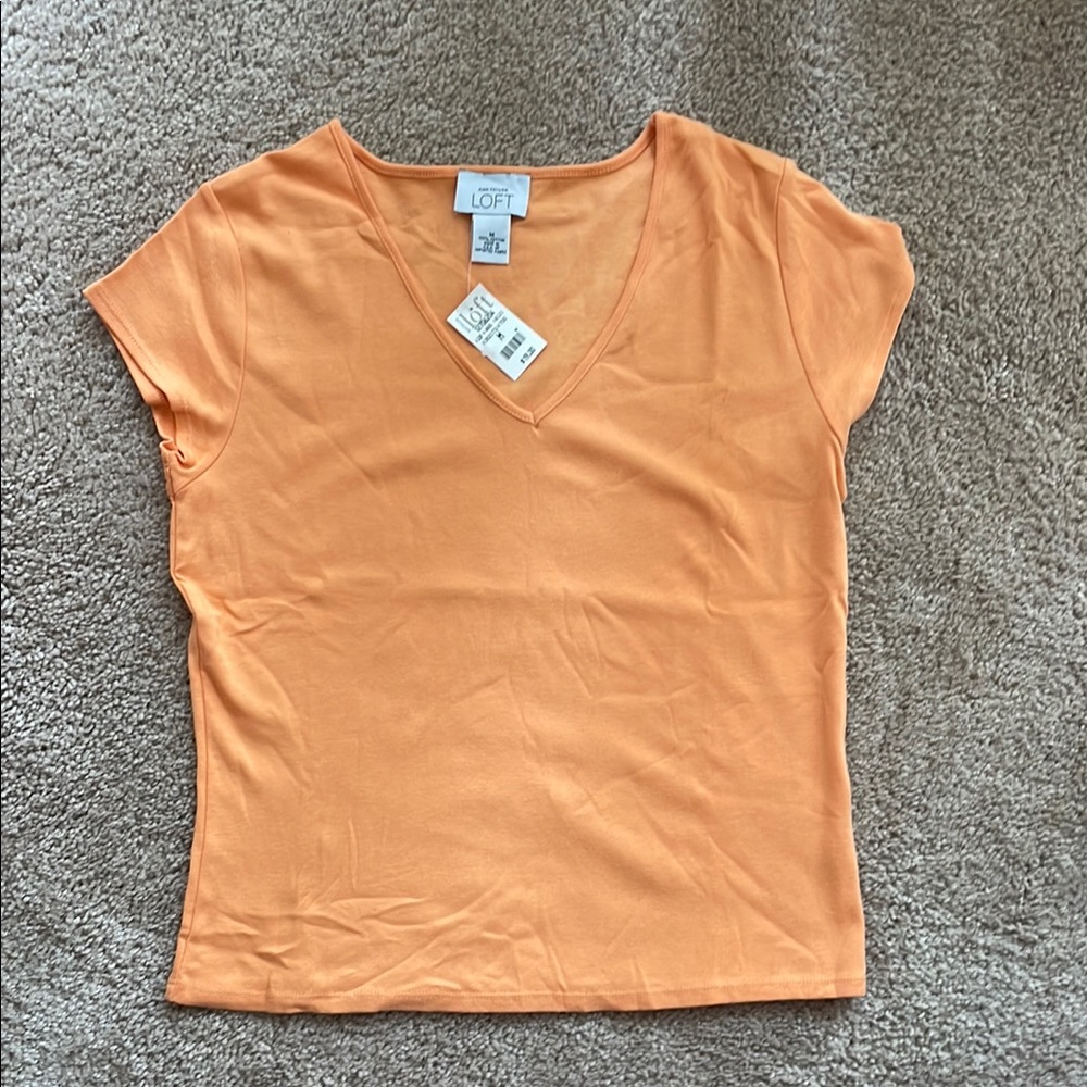 LOFT Orange Short Sleeve Women’s V-neck T-shirt